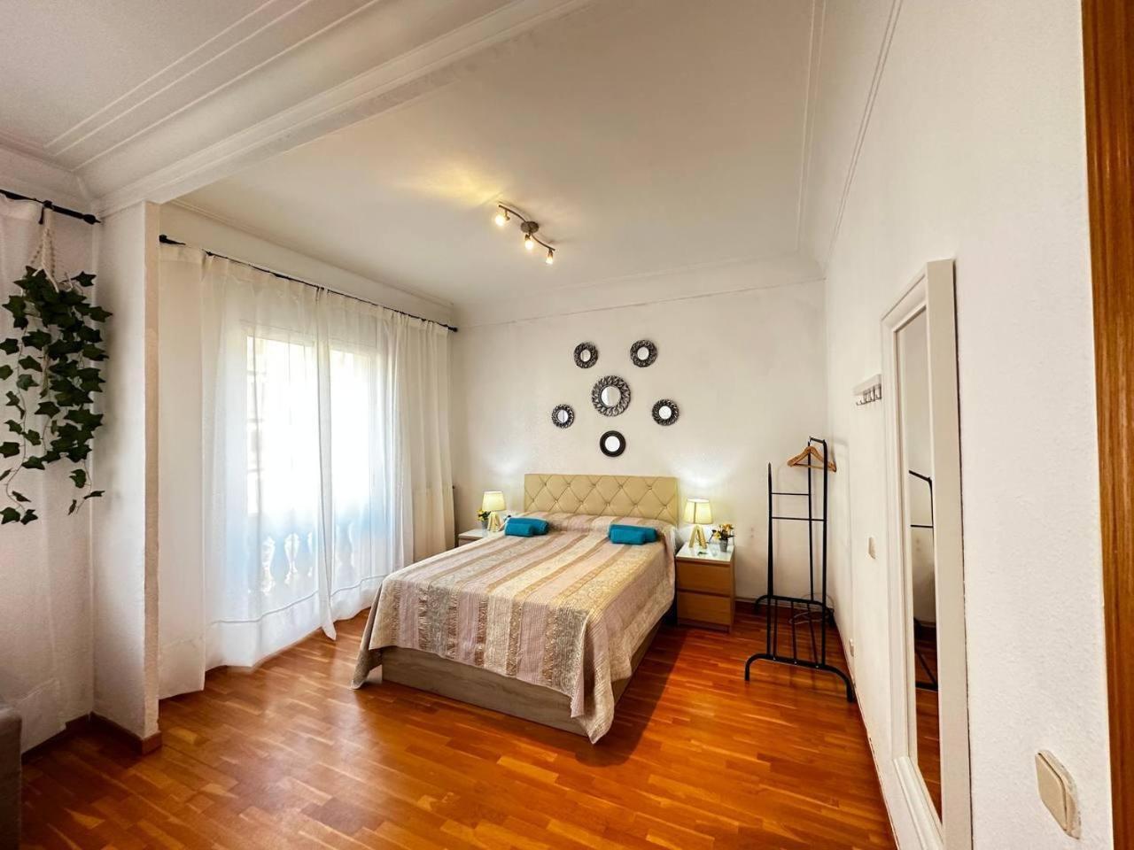 Habitaciones Acogedoras 巴塞罗那 外观 照片