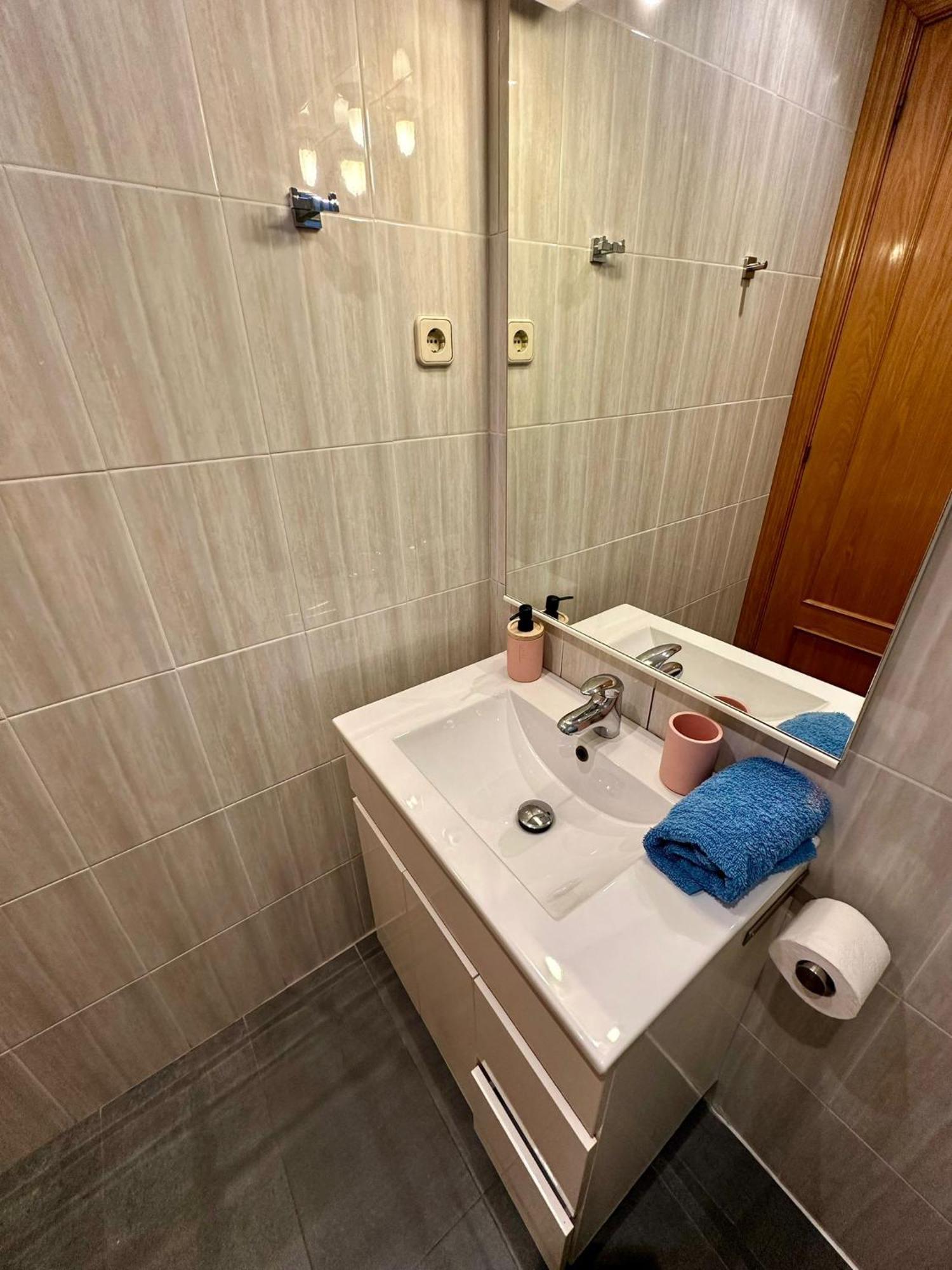Habitaciones Acogedoras 巴塞罗那 外观 照片
